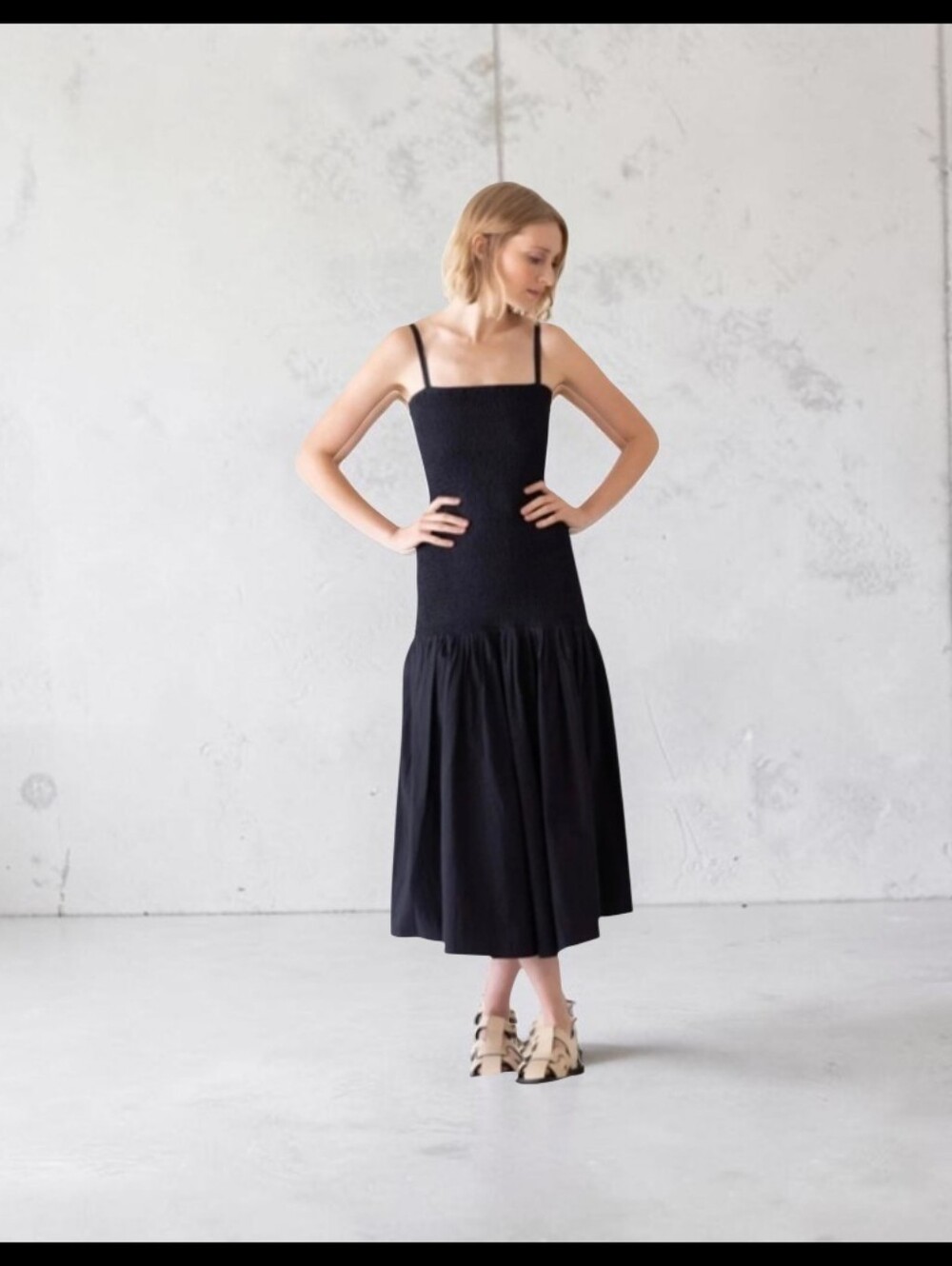 Laude The Label Midi Dress Fitted Smocked Black M Organic Cotton - Picture 4 of 15